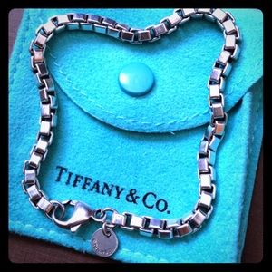 Tiffany and Co. Venetian Box Chain Bracelet 7